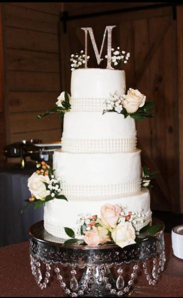 Elegant Tiered Wedding Cake